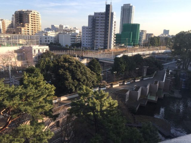 お部屋からの眺め。新幹線が見えるところがファミリールームならではでしょうか。